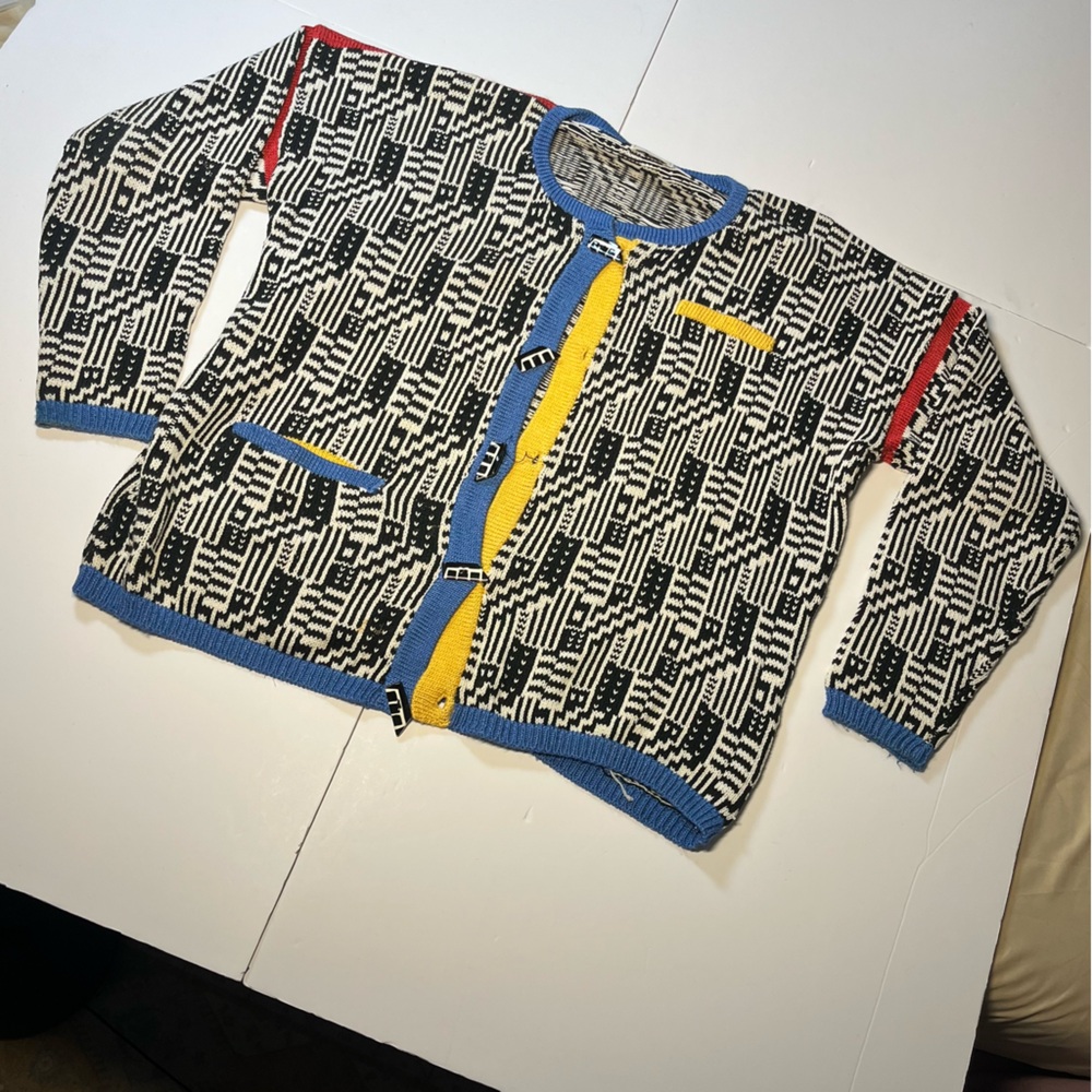 Vtg 1997 DIA Geometric Knit Cardigan Black White Made in USA Abstract Sweater